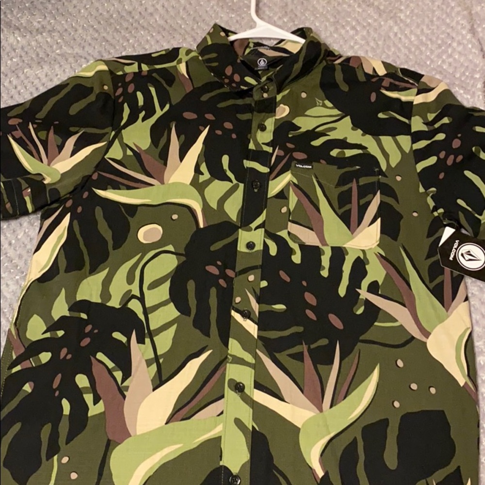 Volcom Aloha Print Shirt